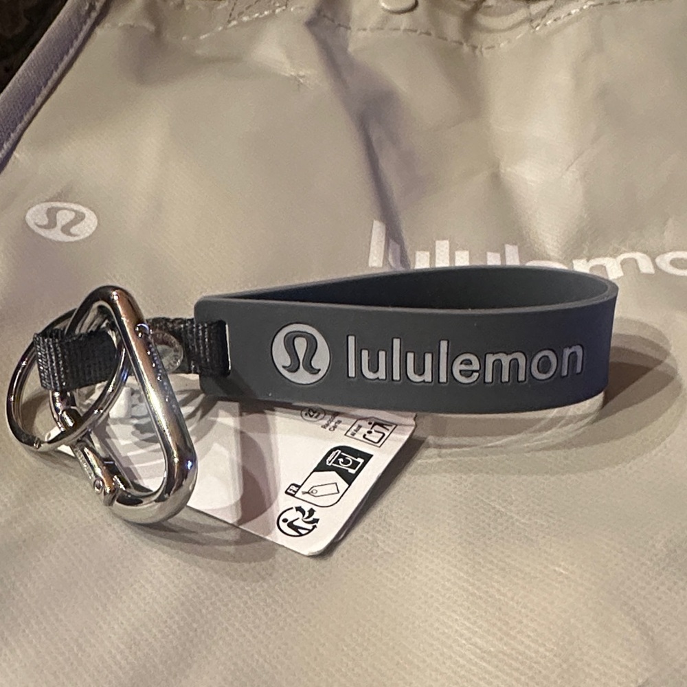 lululemon athletica Charcoal Key Holder with Metallic Clip